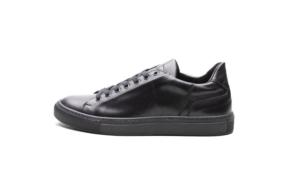 Black Sneaker - BAZOOKA 