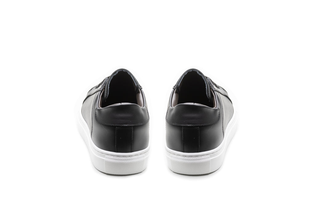 Black Sneaker/White Rubber - BAZOOKA 
